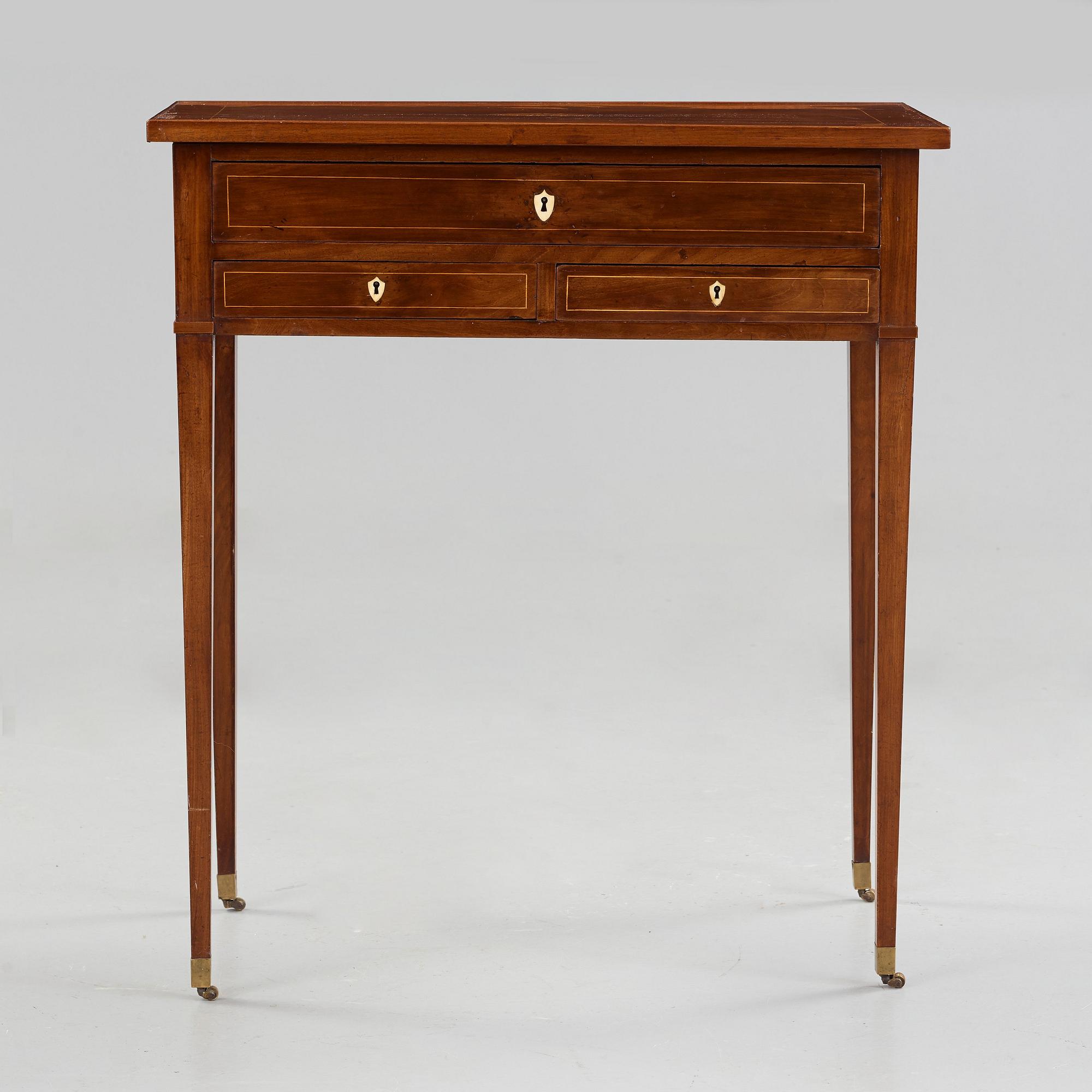 BORD, Carl Hendric Blom (mästare i Stockholm 1796-1835). Sengustavianskt.