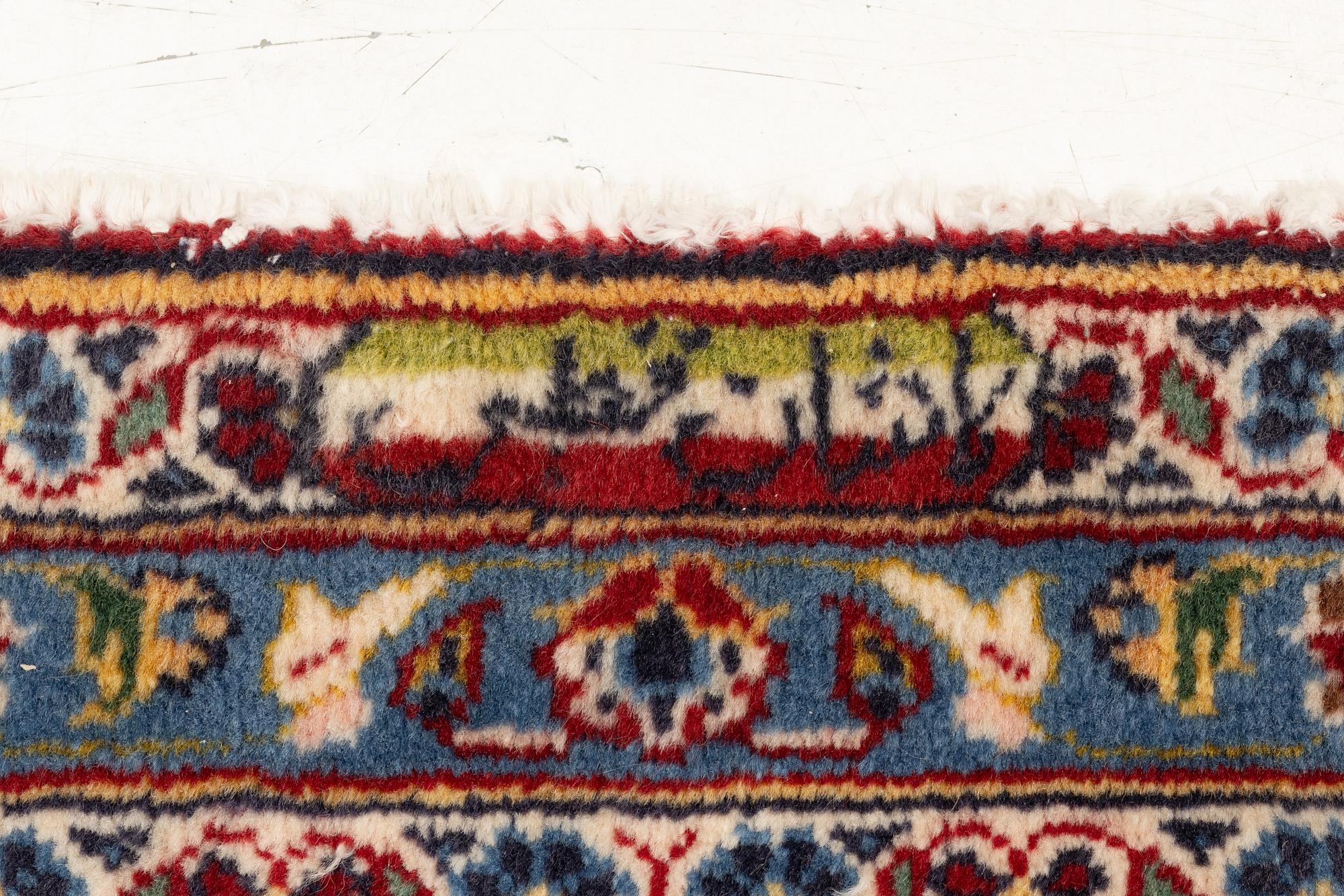 Carpet, oriental, approx. 385 x 292 cm.
