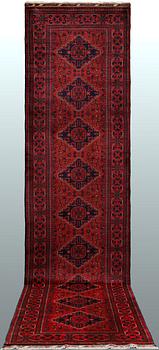 Gallerimatta, Afghan, 391 x 87 cm.