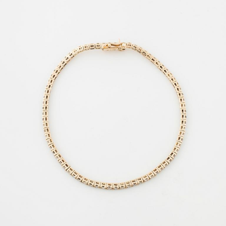 ARMBAND, med briljantslipade diamanter totalt ca 1.70 ct.