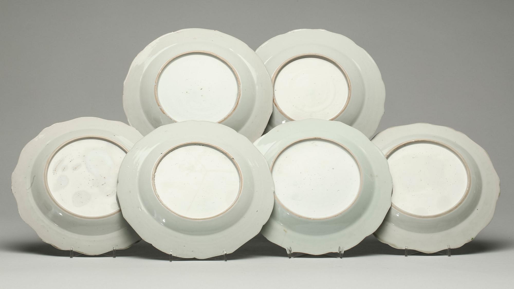 TALLRIKAR, 13 stycken, Kina Qianlong (1736-1795).