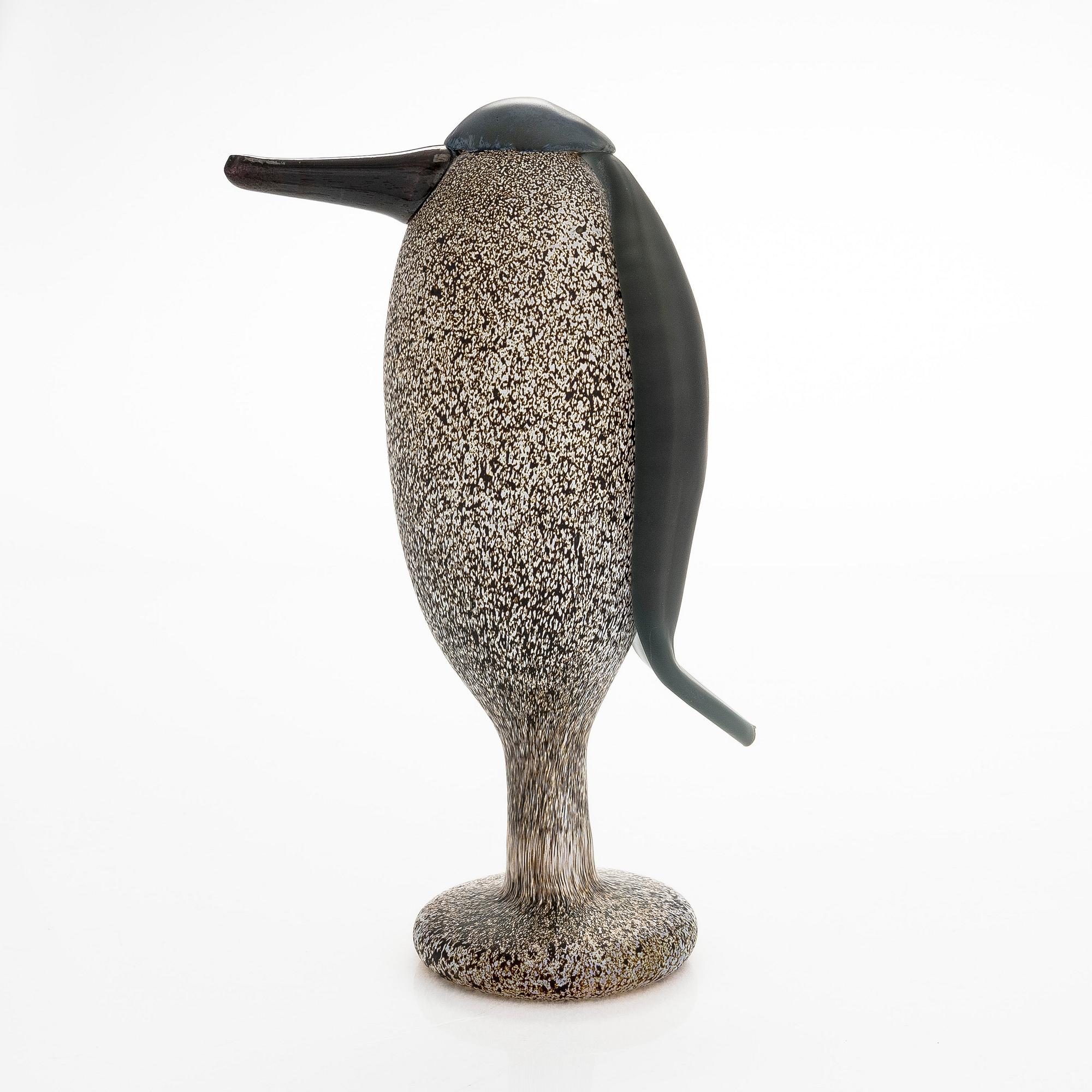 Oiva Toikka, a 'Heron' glass bird signed O. Toikka Nuutajärvi.