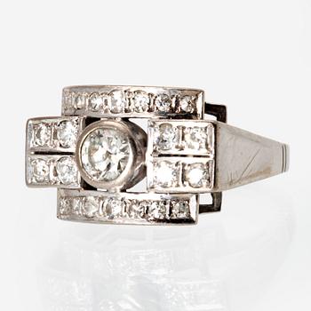 Ring 14K whitegold brilliant and single-cut diamonds approx 0,90 ct.