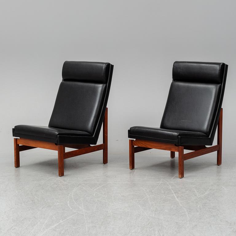 KARL ERIK EKSELIUS, a pair of armchairs.