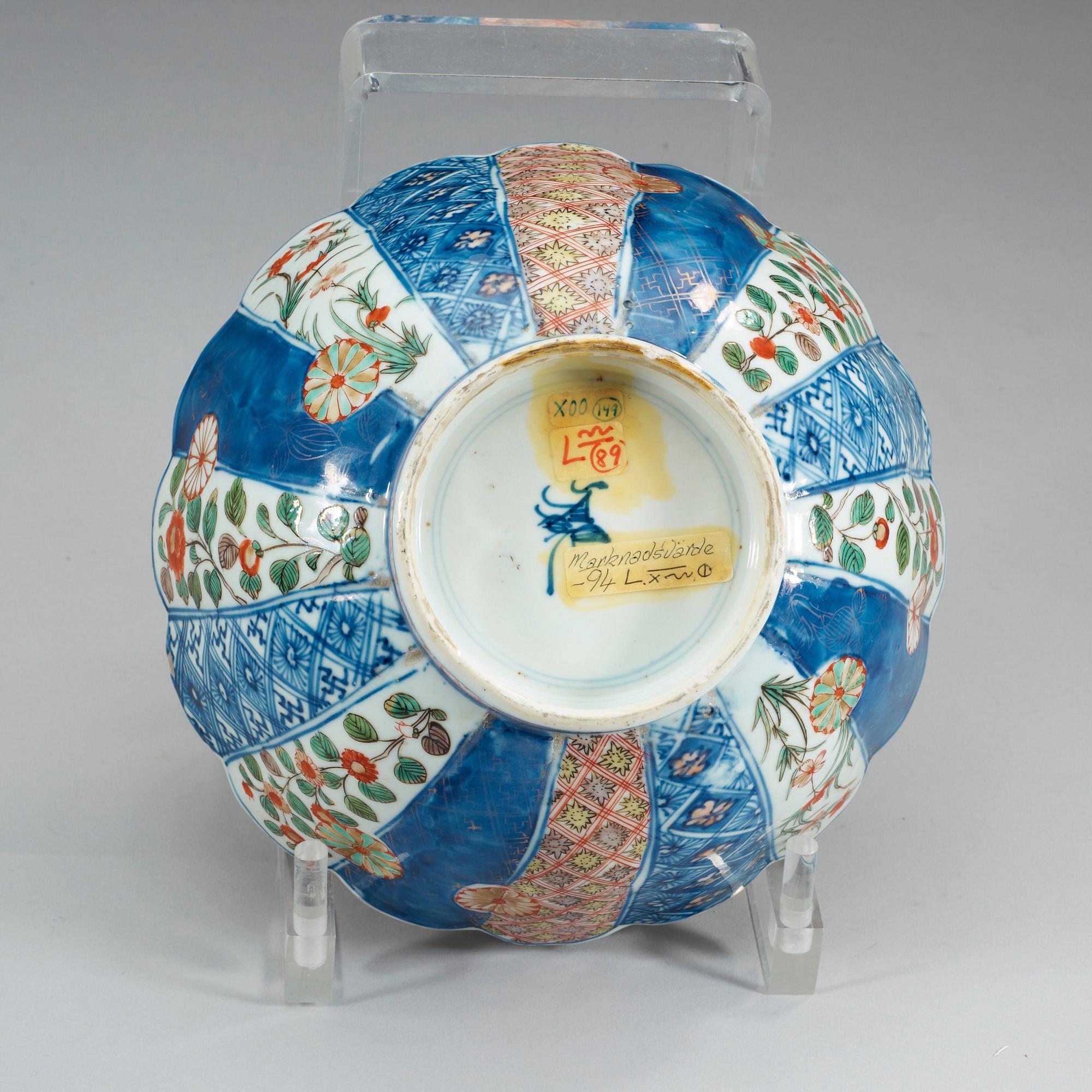 SKÅL, porslin. Qing dynastin, Kangxi (1662-1722).