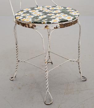 TRÄDGÅRDSGRUPP, 3 delar, delvis Grytgöl, 1900-tal.