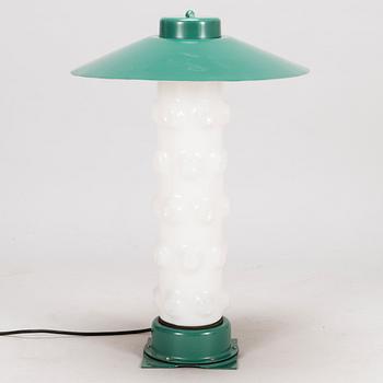 MAURI ALMARI, A model P4-6 table lamp for Idman, second half of 20th Century.