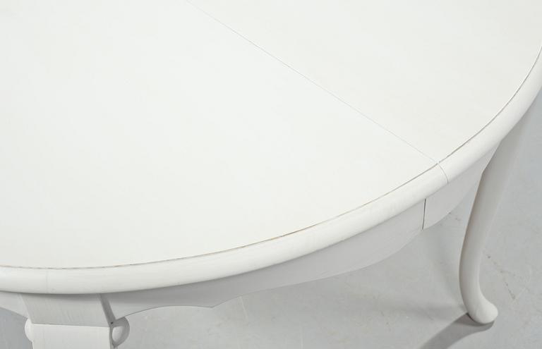 BORD, rokokostil, omkring 1900-talets mitt.