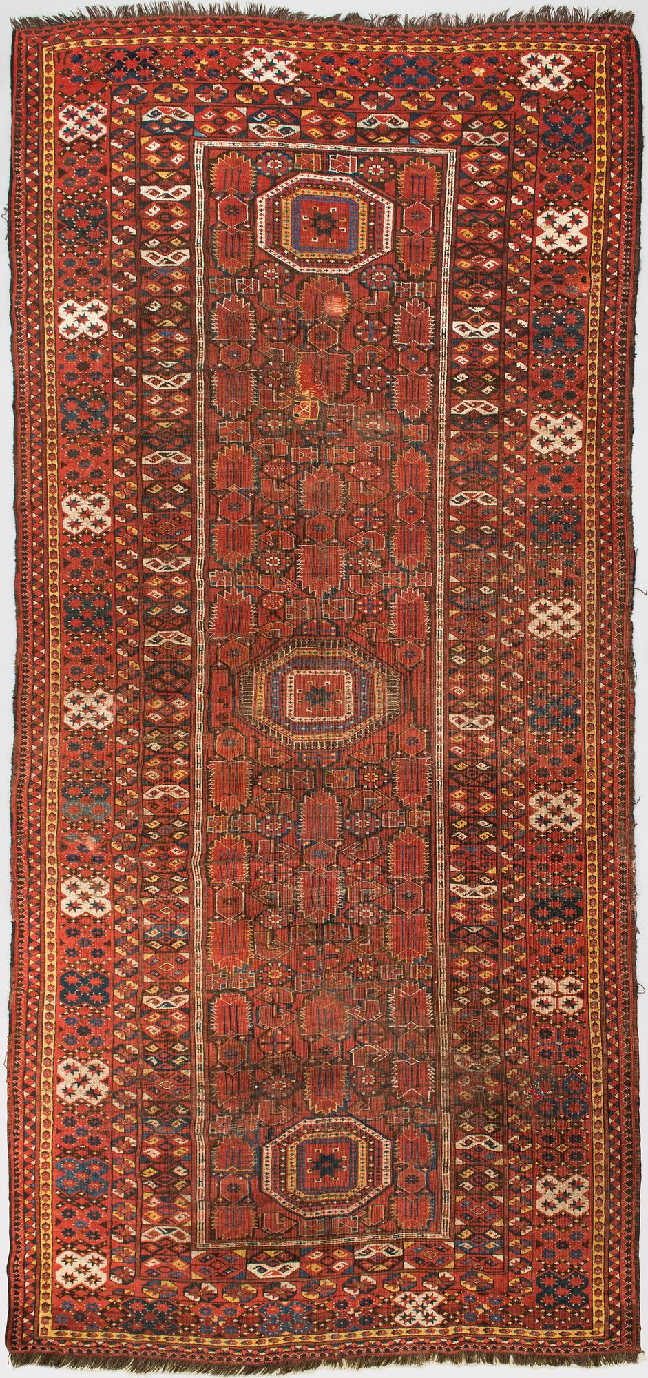 An Antique Beshir carpet, ca 183 x 390 cm.