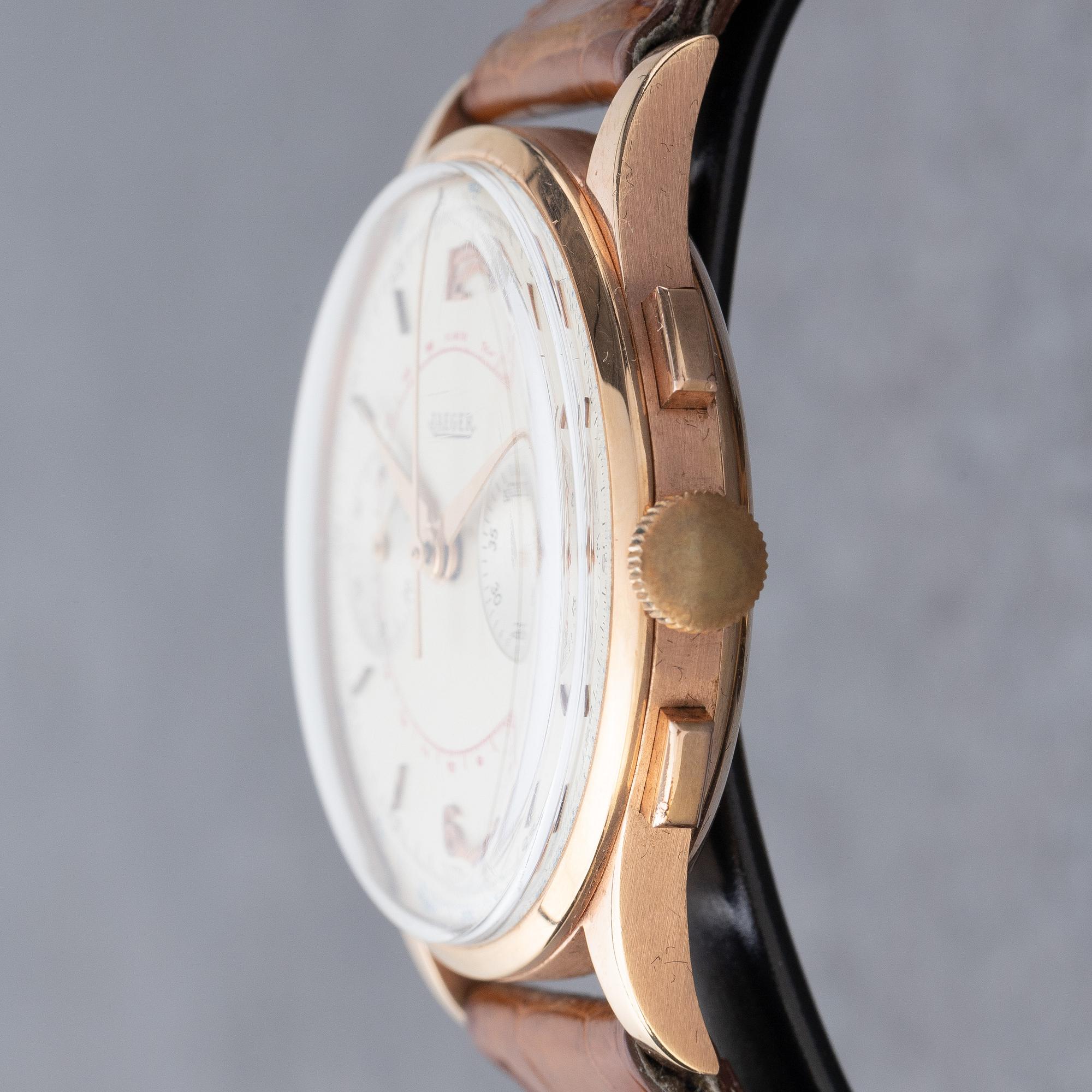 Jaeger, "By Universal Genève", "Jumbo", chronograph, ca 1950.