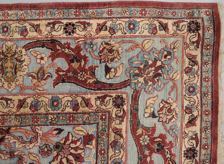 MATTO, a semi-antique silk Kashan relief (souf), ca 300 x 199,5 cm.