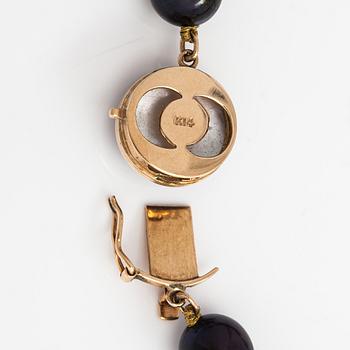 Pärlcollier, odlade pärlor och 14K guld.