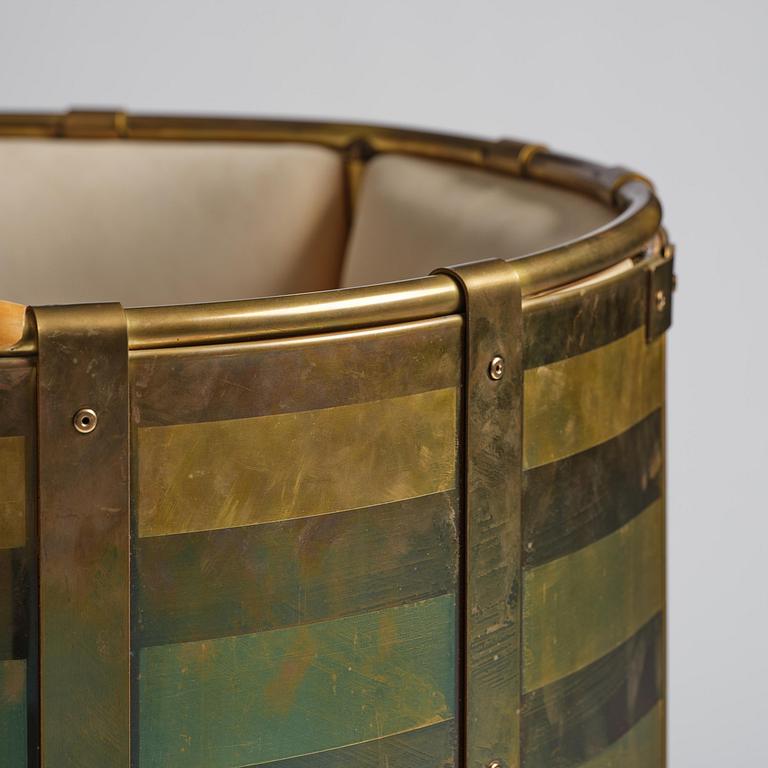 Mats Theselius, fåtölj, "El Dorado", ed. 80/360, Källemo, Värnamo, efter 2002.