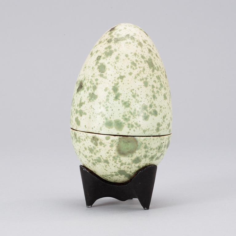 A Hans Hedberg faience egg, Biot, France.