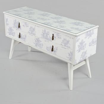 SIDEBOARD, 1900-talets andra hälft.