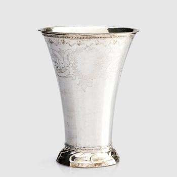 222. Daniel Lundström, bägare, delvis förgyllt silver, Stockholm, 1778. Gustaviansk.