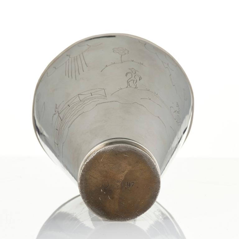 Nils Fougstedt, Vase, Firma Svenskt Tenn, Stockholm, 1925.