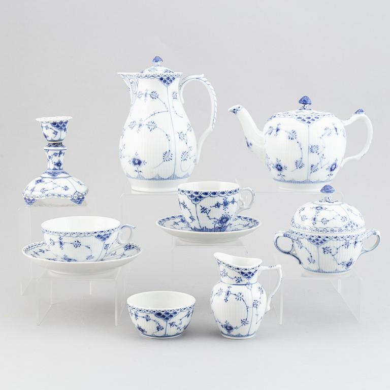 30 pieces, Royal Copenhagen, "Musselmalet", porcelain, Denmark.