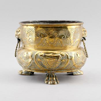 YTTERFODER, mässing, 1800-talets första hälft.