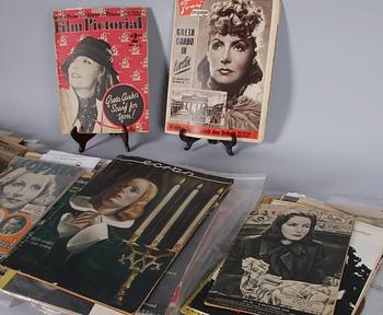 SAMLING TIDSKRIFTER, ca 120 st, om Greta Garbo, 1923-1972.