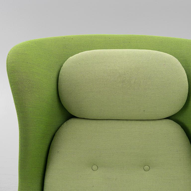 Jaime Hayon, fåtöljer, ett par, "Ro JH1", Republic of Fritz Hansen, 2016.