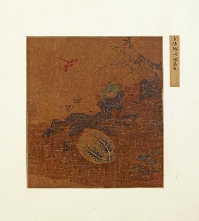 ALBUM, med 12 MÅLNINGAR/FRAGMENT. "Song Yuan ji jin ce", Qing dynastin, troligen 16/1700-tal.