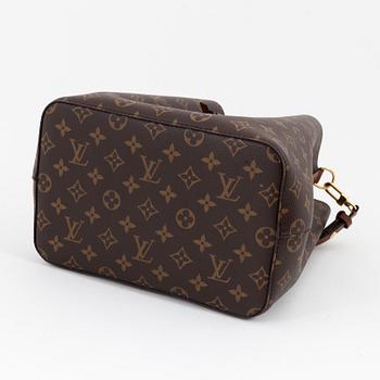 Louis Vuitton, a NéoNoé monogram canvas bag.