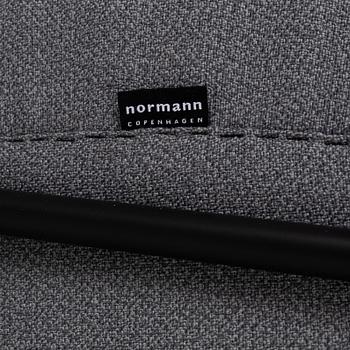 Simon Legald, fåtöljer, ett par, 'Era Lounge Chair High', Normann Copenhagen. Modellen formgiven 2014.