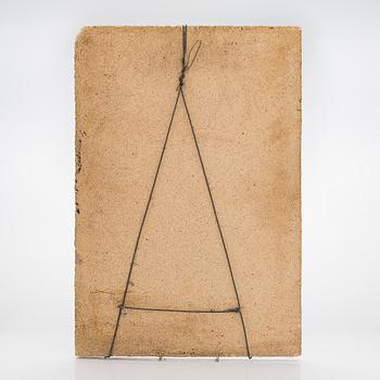 Birger Kaipiainen, reliefi, kivitavaraa, signeerattu Kaipiainen.