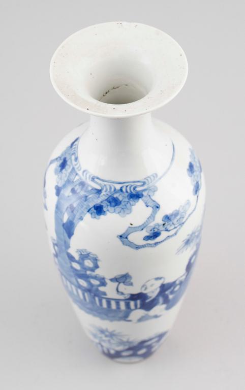 VAS, porslin, Kina, 1800-tal.
