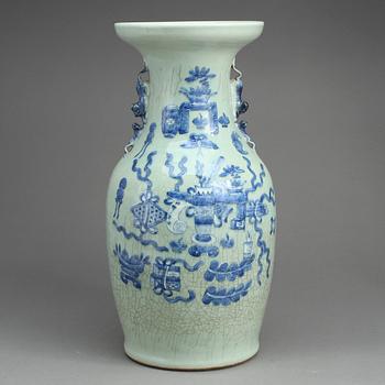 VAS, porslin, Kina, 1900-tal.