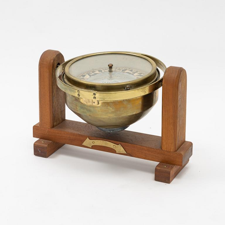 A Brass Ship's Compass, Glasgow, first half of the 20th Century.