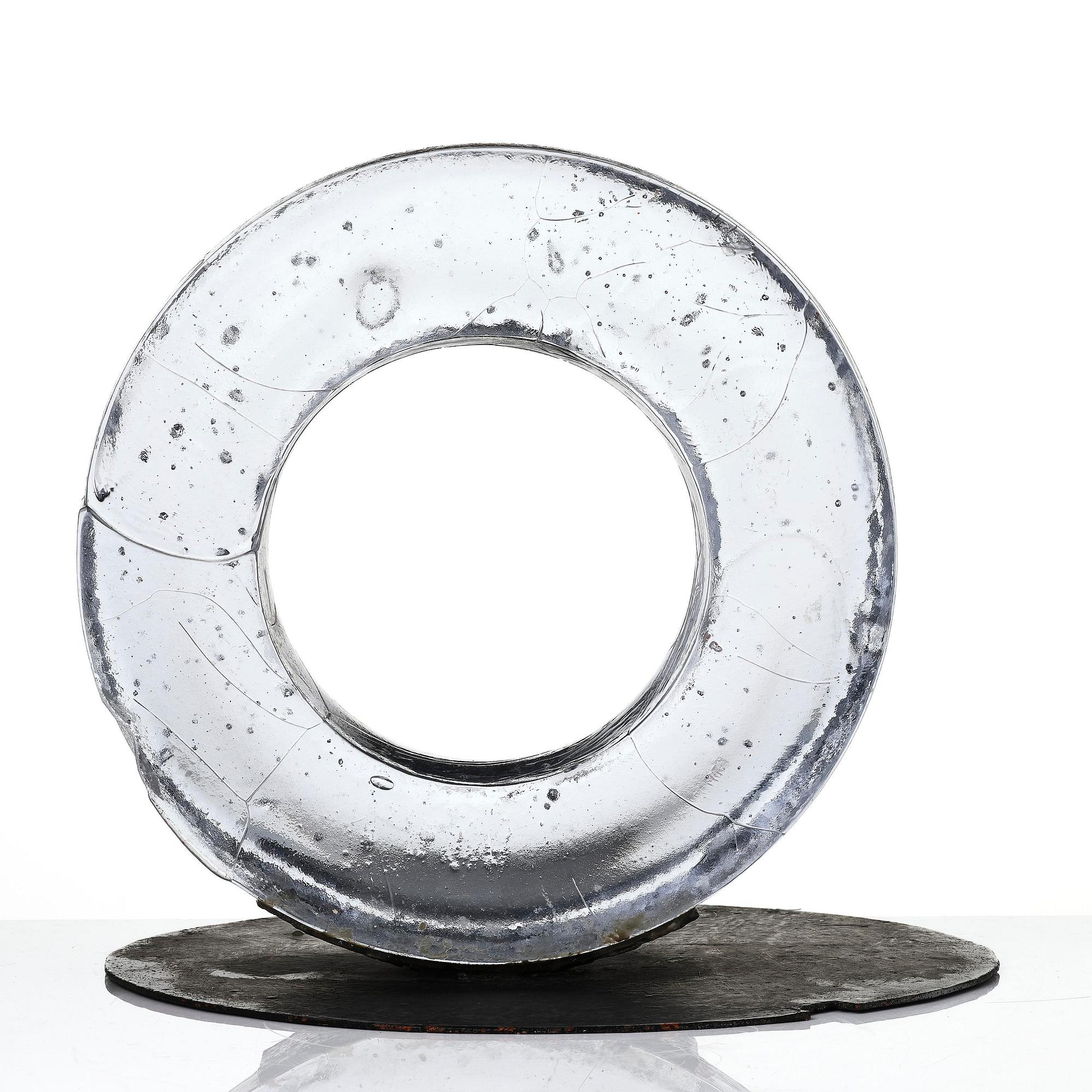 Edvin Öhrström, "Strömvirvlar" (Whirlpools), a cast glass sculpture, Lindshammar Glassworks.
