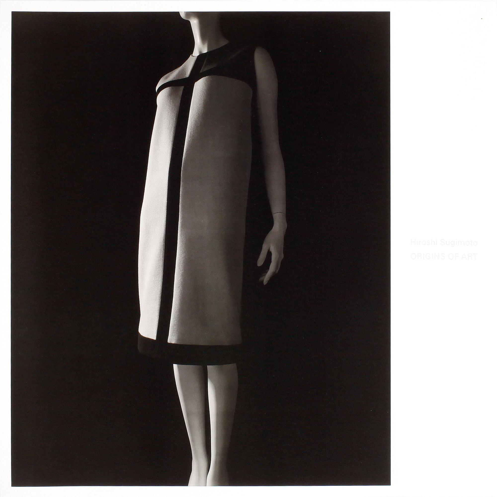 HIROSHI SUGIMOTO, offsetlitografi, Origins of Art, ur "Stylized Sculpture" serien, numrerad 008, och daterad 2007.