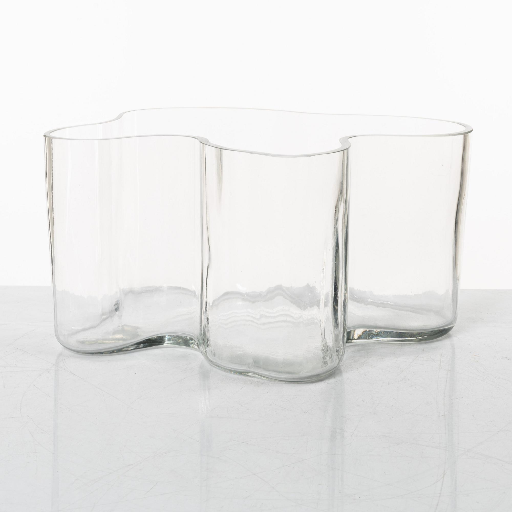 Alvar Aalto, a model 3031 glass vase, Iittala, Finland, second half of the 20th century.