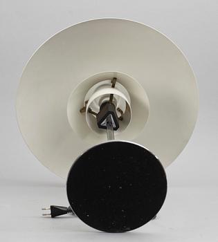 BORDSLAMPA, PH 4/3, Poul Henningsen för Louis Poulsen.