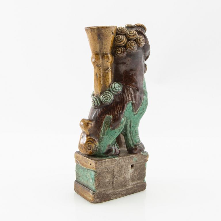 Incense holder China Kangxi (1662-1722) porcelain.