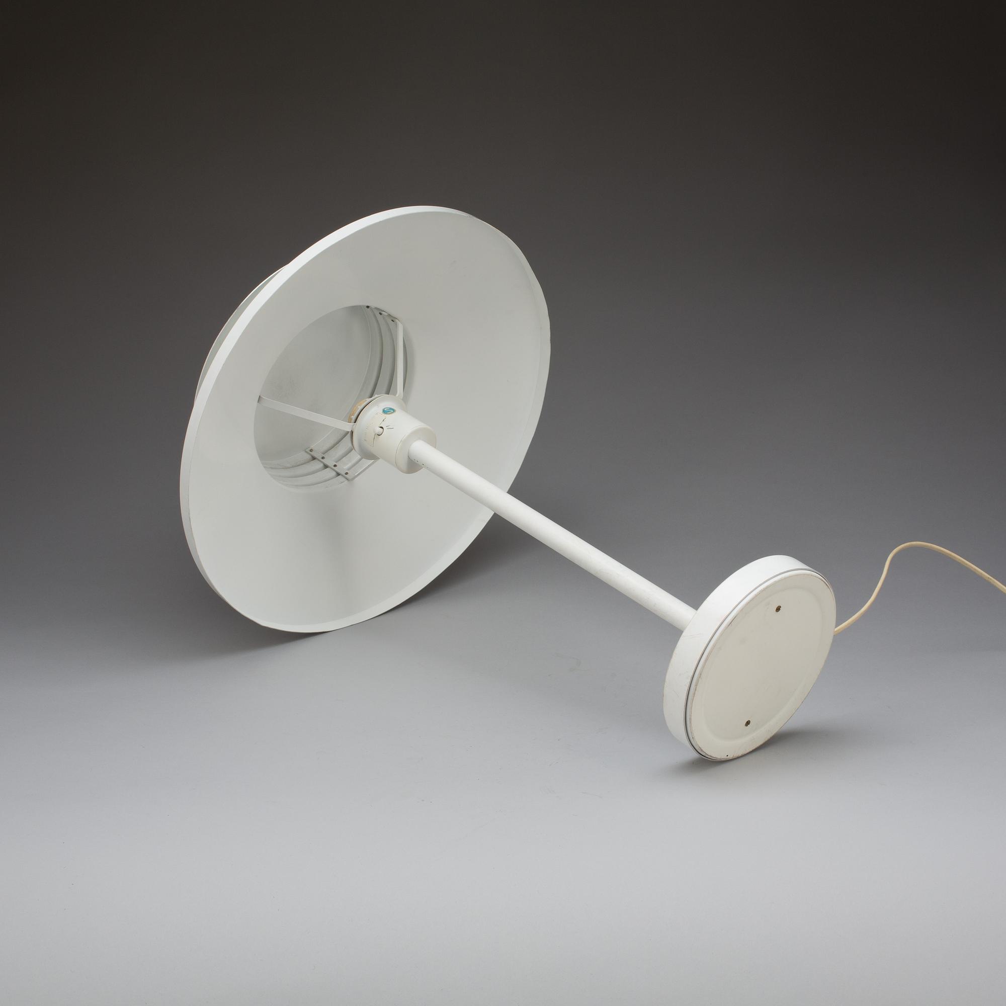 BORDSLAMPA. Hans Agne Jacobsson. 1900-talets andra hälft.