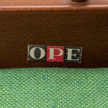 KERSTIN HÖRLIN-HOLMQVIST, fåtöljer, ett par, "Skrindan", OPE-möbler, 1900-talets andra hälft.