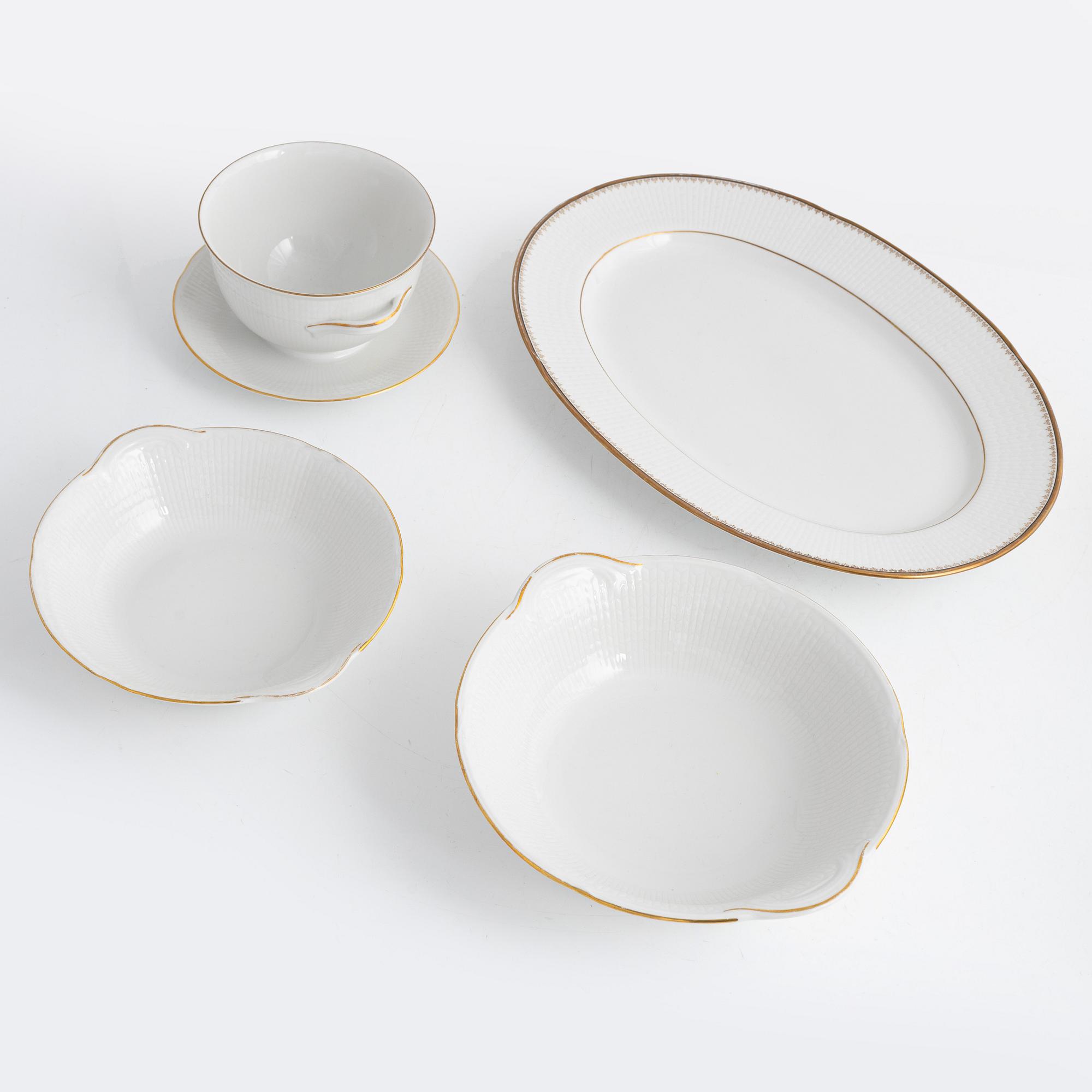 Louise Adelborg, mat- och kaffeservis, 34 delar, "Swedish Grace/Gracil", Rörstrand.