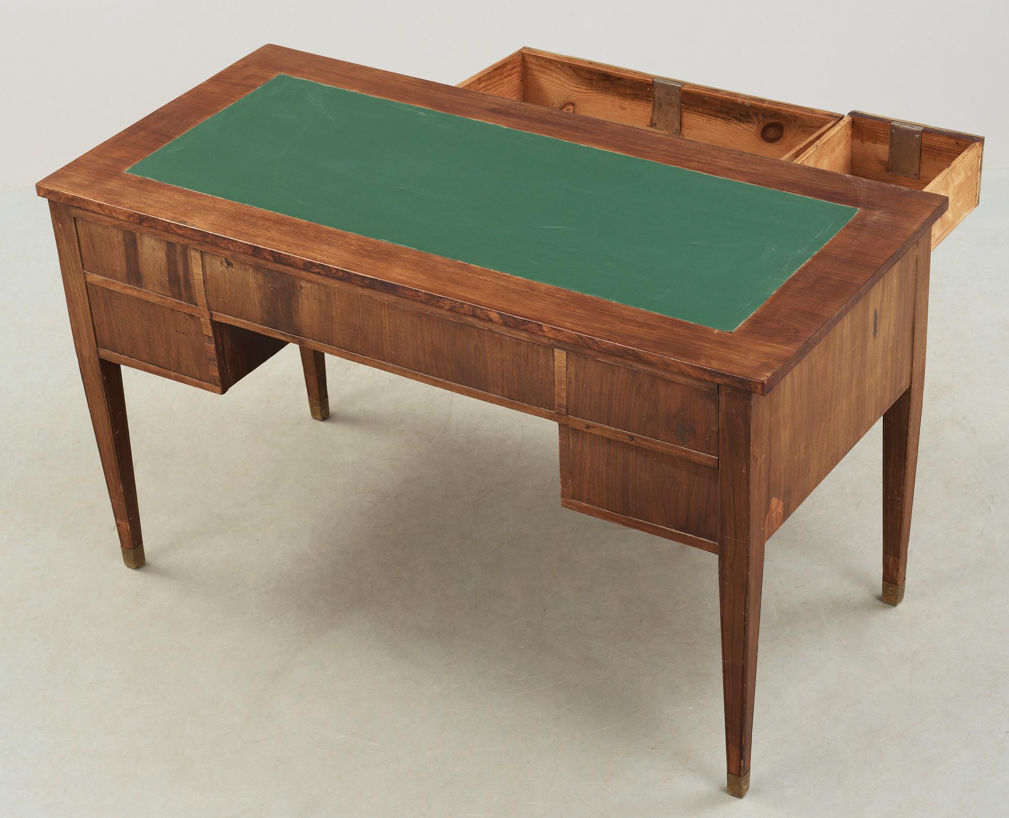 SKRIVBORD, Karl Johan, 1800-talets början.