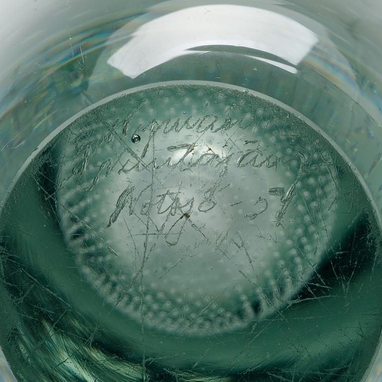 Gunnel Nyman, a vase signed G. Nyman Nuutajärvi Notsjö -51.