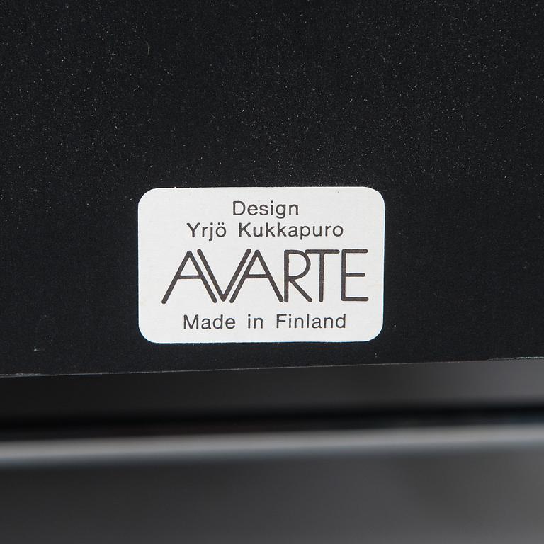 Yrjö Kukkapuro, Nojatuoli, "Experiment", Avarte, 1980-luku.