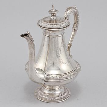 KAFFEKANNA, silver, troligen Carl August Björklund, Stockholm, 1883. Vikt 475 g.