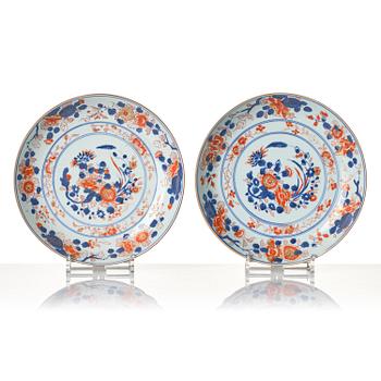 Fat, sex stycken, porslin. Qingdynastin, Kangxi (1662-1722).