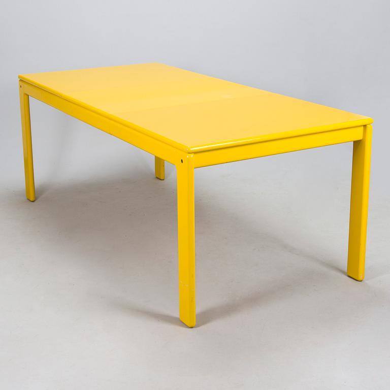 Eero Aarnio, matbord och stolar, 6 st, "Flamingo", Asko 1970-tal.