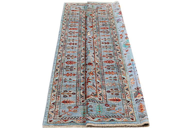 A carpet, Ziegler Ariana, ca 253 x 190 cm.