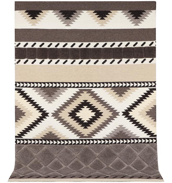 A Kilim rug, c. 230 x 160 cm.