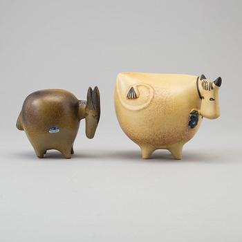 LISA LARSON, figuriner, 2 st, stengods, "Ko" och "Åsna" ur serien Stora Zoo, Gustavsberg.