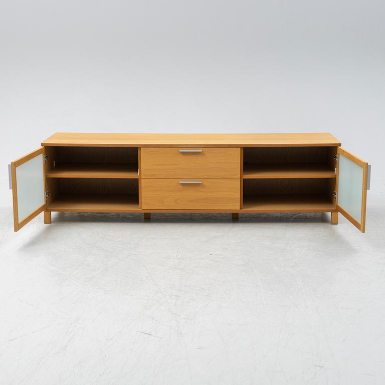 Sideboard, "Azzaro", Voice.